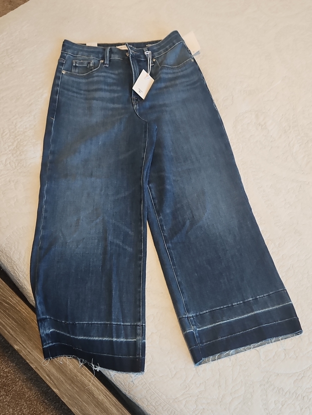 Good American Good Palazzo Cropped - Stamped Inseam Inside Waist Not Correct.